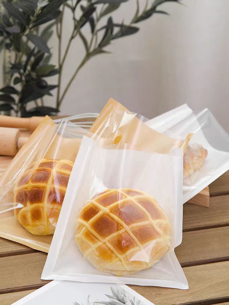 European Kraft Paper Greaseproof Paper Bag Croissant Toast Sandwich Food Grade Transparent Triangle Bag